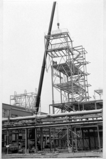 Mise en place de la structure du PVDF. © Région Bourgogne-Franche-Comté, Inventaire du patrimoine Mise en place de la structure du PVDF. © Région Bourgogne-Franche-Comté, Inventaire du patrimoine