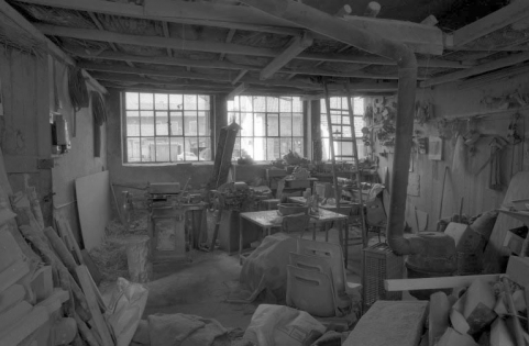 Intérieur de l'atelier de tournerie Millet : rotatives. © Région Bourgogne-Franche-Comté, Inventaire du patrimoine