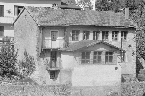 Atelier de fabrication et salle des machines. © Région Bourgogne-Franche-Comté, Inventaire du patrimoine Atelier de fabrication et salle des machines. © Région Bourgogne-Franche-Comté, Inventaire du patrimoine