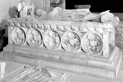 Vue générale de trois quarts. © Région Bourgogne-Franche-Comté, Inventaire du patrimoine