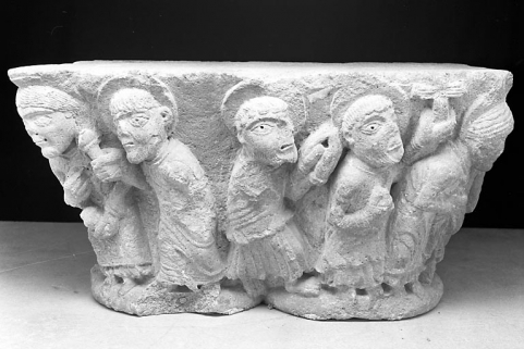 Deuxième grand côté : quatre apôtres et sainte Marie Madeleine. © Région Bourgogne-Franche-Comté, Inventaire du patrimoine