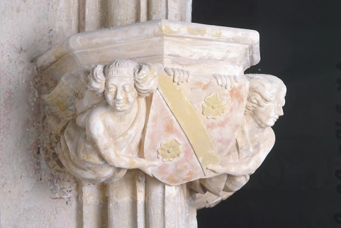 Console sud-est, vue de trois quarts. © Région Bourgogne-Franche-Comté, Inventaire du patrimoine