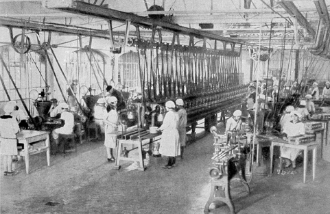 Intérieur d'un atelier de fabrication. © Région Bourgogne-Franche-Comté, Inventaire du patrimoine