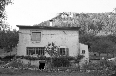 Façade latérale gauche. © Région Bourgogne-Franche-Comté, Inventaire du patrimoine