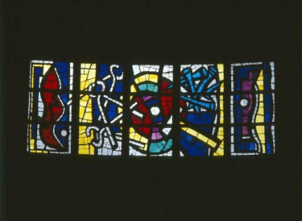 Baie n° 2 : instruments de la mise en croix. © Région Bourgogne-Franche-Comté, Inventaire du patrimoine