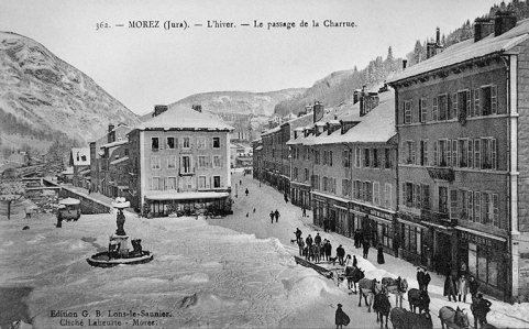 Morez (Jura). - L'hiver. - Le passage de la Charrue. © Région Bourgogne-Franche-Comté, Inventaire du patrimoine Morez (Jura). - L'hiver. - Le passage de la Charrue. © Région Bourgogne-Franche-Comté, Inventaire du patrimoine
