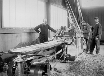 La parqueteuse pendant l'arrêt. © Région Bourgogne-Franche-Comté, Inventaire du patrimoine