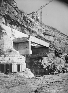 Entrée de l'usine. © Région Bourgogne-Franche-Comté, Inventaire du patrimoine Entrée de l'usine. © Région Bourgogne-Franche-Comté, Inventaire du patrimoine