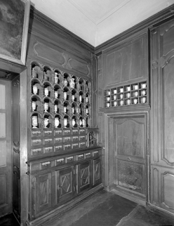 Vue du mur à droite de la porte du salon. © Région Bourgogne-Franche-Comté, Inventaire du patrimoine