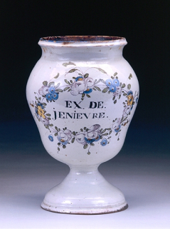 Vue d'un deuxième pot à thériaque. © Région Bourgogne-Franche-Comté, Inventaire du patrimoine