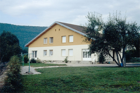 Maison d'agent de maîtrise : façade antérieure. © Région Bourgogne-Franche-Comté, Inventaire du patrimoine Maison d'agent de maîtrise : façade antérieure. © Région Bourgogne-Franche-Comté, Inventaire du patrimoine