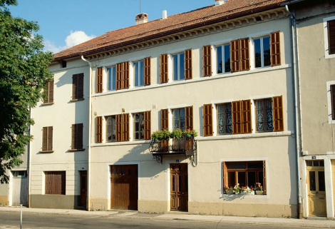 Façade antérieure. © Région Bourgogne-Franche-Comté, Inventaire du patrimoine Façade antérieure. © Région Bourgogne-Franche-Comté, Inventaire du patrimoine