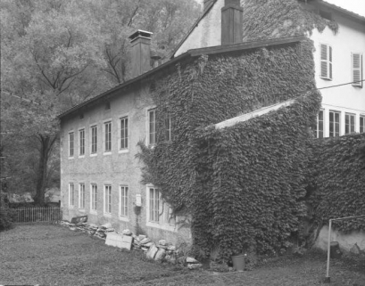 Bâtiment en location au 68 rue de la République. © Région Bourgogne-Franche-Comté, Inventaire du patrimoine