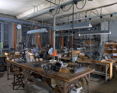 Intérieur de l'atelier à l'étage. © Région Bourgogne-Franche-Comté, Inventaire du patrimoine Intérieur de l'atelier à l'étage. © Région Bourgogne-Franche-Comté, Inventaire du patrimoine