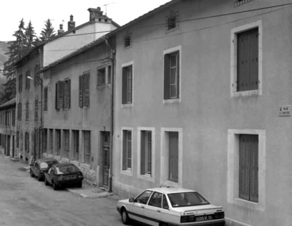Façades sur la rue de l'Industrie. © Région Bourgogne-Franche-Comté, Inventaire du patrimoine