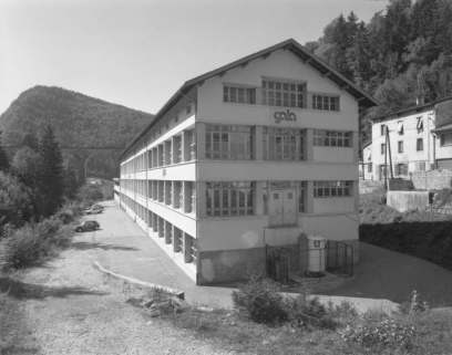 Façades postérieure et latérale gauche. © Région Bourgogne-Franche-Comté, Inventaire du patrimoine Façades postérieure et latérale gauche. © Région Bourgogne-Franche-Comté, Inventaire du patrimoine