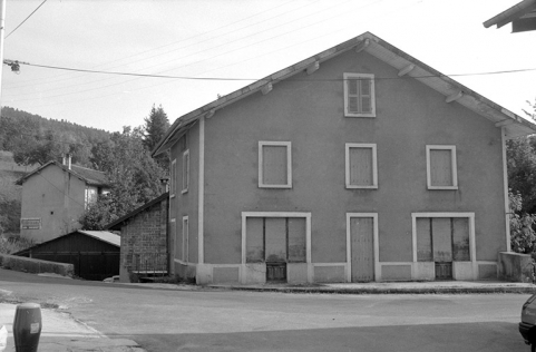Façade antérieure du logement. © Région Bourgogne-Franche-Comté, Inventaire du patrimoine