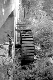 Roue hydraulique verticale amont. © Région Bourgogne-Franche-Comté, Inventaire du patrimoine