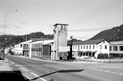 Vue d'ensemble depuis le sud-ouest. © Région Bourgogne-Franche-Comté, Inventaire du patrimoine