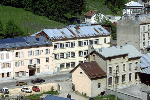 Vue d'ensemble depuis l'est. © Région Bourgogne-Franche-Comté, Inventaire du patrimoine Vue d'ensemble depuis l'est. © Région Bourgogne-Franche-Comté, Inventaire du patrimoine