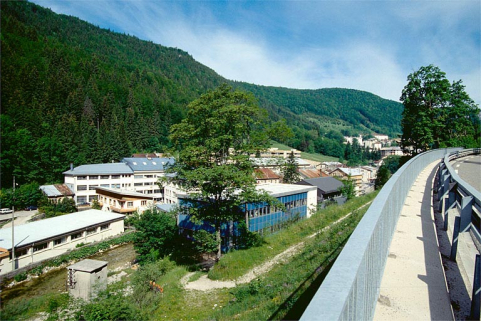Vue d'ensemble depuis le sud-est. © Région Bourgogne-Franche-Comté, Inventaire du patrimoine Vue d'ensemble depuis le sud-est. © Région Bourgogne-Franche-Comté, Inventaire du patrimoine