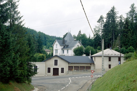 Façades sur rue. © Région Bourgogne-Franche-Comté, Inventaire du patrimoine