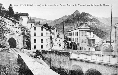 St-Claude (Jura) - Avenue de la Gare. Entrée du tunnel sur la ligne de Morez. © Région Bourgogne-Franche-Comté, Inventaire du patrimoine