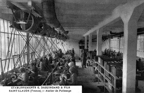 Etablissements E. Deguingand & Fils. Saint-Claude (France) - Atelier de polissage. © Région Bourgogne-Franche-Comté, Inventaire du patrimoine
