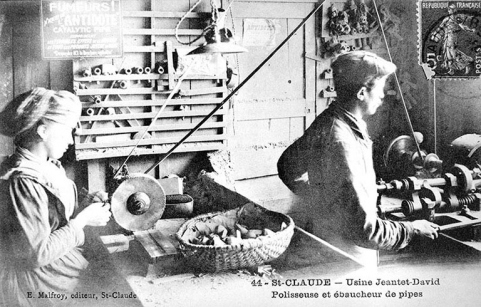 St-Claude - Usine Jeantet-David.- Polisseuse et ébaucheur de pipes. © Région Bourgogne-Franche-Comté, Inventaire du patrimoine