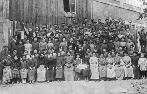 [Le personnel de l'usine]. © Région Bourgogne-Franche-Comté, Inventaire du patrimoine