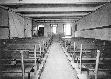 La Fraternelle, Maison du peuple - Salle des Assemblées, début des années 1920. © Région Bourgogne-Franche-Comté, Inventaire du patrimoine