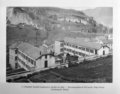 Le Diamant, Société coopérative, fondée en 1897 - Ses immeubles de St-Claude ; Siège Social (faubourg E. Dolet), début des années 1920. © Région Bourgogne-Franche-Comté, Inventaire du patrimoine