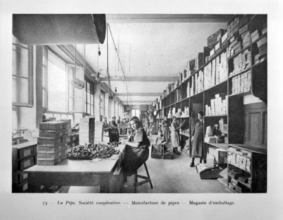 La Pipe, Société coopérative - Manufacture de pipes - Magasin d'emballage, s.d. [vers 1922]. © Région Bourgogne-Franche-Comté, Inventaire du patrimoine