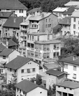 Vue d'ensemble depuis l'est. © Région Bourgogne-Franche-Comté, Inventaire du patrimoine