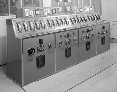 Tableau de distribution. © Région Bourgogne-Franche-Comté, Inventaire du patrimoine