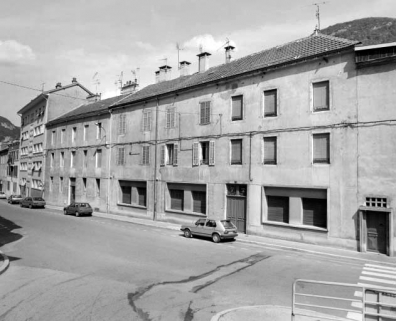 Immeubles n° 22 et 24 de trois quarts droite. © Région Bourgogne-Franche-Comté, Inventaire du patrimoine