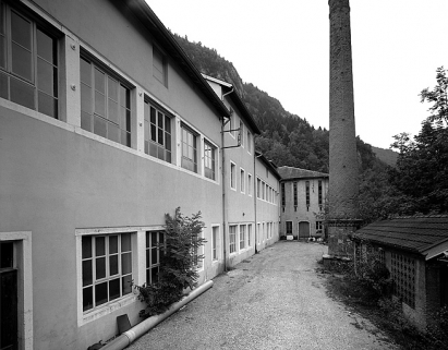 Façade postérieure des ateliers de fabrication et du séchoir à ébauchons. © Région Bourgogne-Franche-Comté, Inventaire du patrimoine