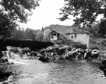 Barrage et scierie depuis le nord-ouest. © Région Bourgogne-Franche-Comté, Inventaire du patrimoine