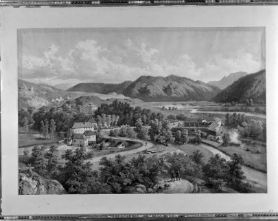 Vue d'ensemble du site depuis le nord. © Région Bourgogne-Franche-Comté, Inventaire du patrimoine Vue d'ensemble du site depuis le nord. © Région Bourgogne-Franche-Comté, Inventaire du patrimoine