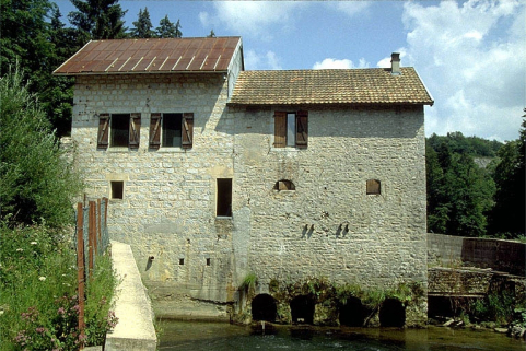 Façade latérale droite. © Région Bourgogne-Franche-Comté, Inventaire du patrimoine