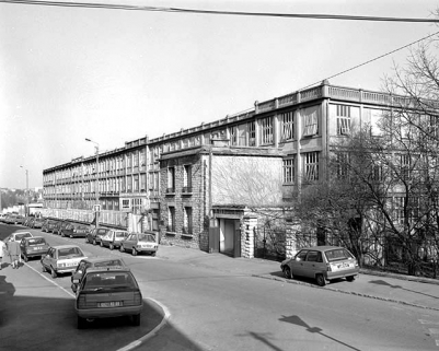 Façade antérieure vue de trois quarts droite. © Région Bourgogne-Franche-Comté, Inventaire du patrimoine