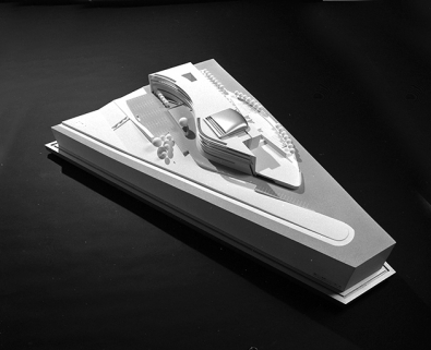Maquette de la future Chambre de Commerce et d'Industrie, 1993.Maquette présentant le projet d'E. Morin et conservée à la CCI du Doubs. © Région Bourgogne-Franche-Comté, Inventaire du patrimoine