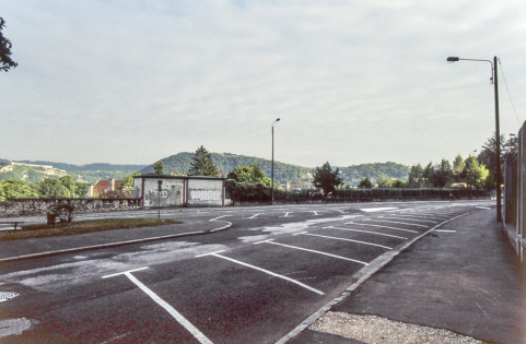 Destruction de l'usine, 24 août 1993 au soir : vue d'ensemble sur l'avenue Villarceau depuis le nord. © Région Bourgogne-Franche-Comté, Inventaire du patrimoine