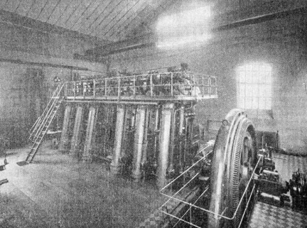 Usine Diesel de Saint-Claude [vue du moteur diesel Carels], en 1935. © Région Bourgogne-Franche-Comté, Inventaire du patrimoine