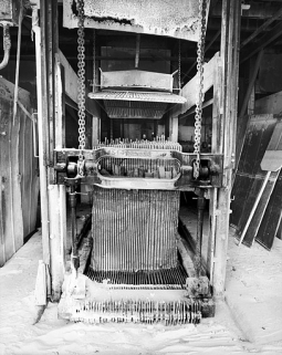 Scie Décamps, vue de face. © Région Bourgogne-Franche-Comté, Inventaire du patrimoine