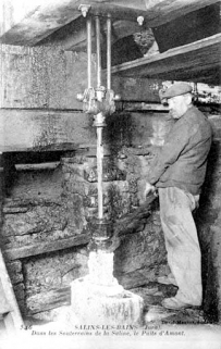 Salins-les-Bains (Jura). Dans les Souterrains de la Saline, le Puits d'Amont. © Région Bourgogne-Franche-Comté, Inventaire du patrimoine Salins-les-Bains (Jura). Dans les Souterrains de la Saline, le Puits d'Amont. © Région Bourgogne-Franche-Comté, Inventaire du patrimoine