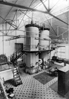 Evaporateur Escher-Wyss pour la fabrication de sel fin aux salines de Montmorot (Jura). © Région Bourgogne-Franche-Comté, Inventaire du patrimoine Evaporateur Escher-Wyss pour la fabrication de sel fin aux salines de Montmorot (Jura). © Région Bourgogne-Franche-Comté, Inventaire du patrimoine