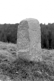 Borne du Nerbier, face orientée vers la Franche-Comté. © Région Bourgogne-Franche-Comté, Inventaire du patrimoine