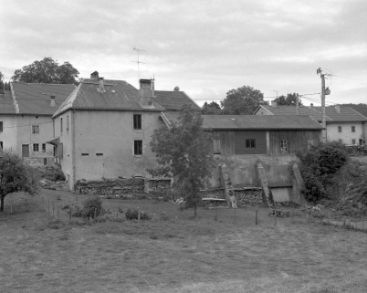 Façade postérieure. © Région Bourgogne-Franche-Comté, Inventaire du patrimoine Façade postérieure. © Région Bourgogne-Franche-Comté, Inventaire du patrimoine