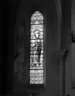 Baie 2 : saint Paul. © Région Franche-Comté, Inventaire du patrimoine, ADAGP Baie 2 : saint Paul. © Région Franche-Comté, Inventaire du patrimoine, ADAGP